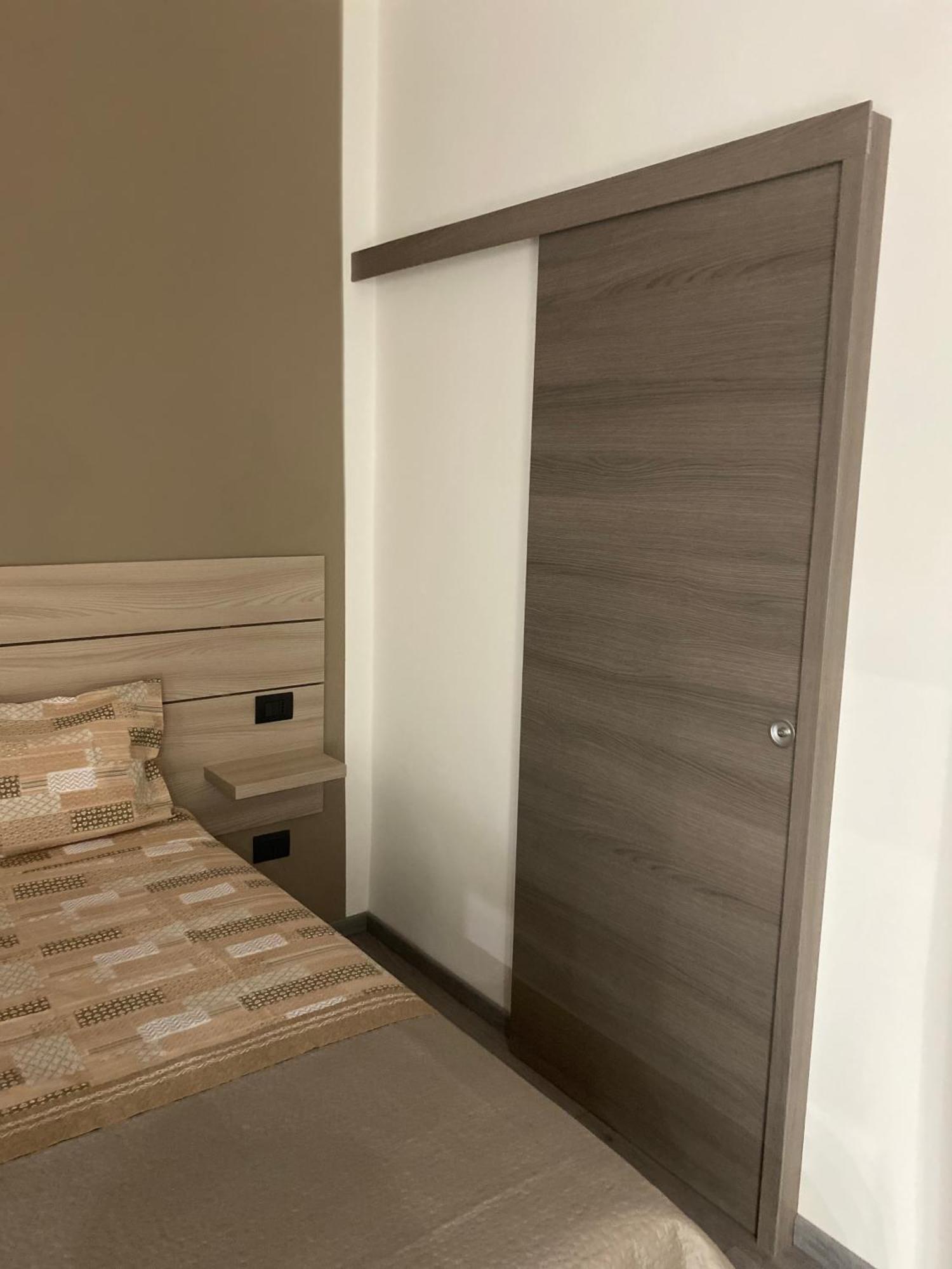 Holiday House Fifteen คาตาเนีย ภายนอก รูปภาพ